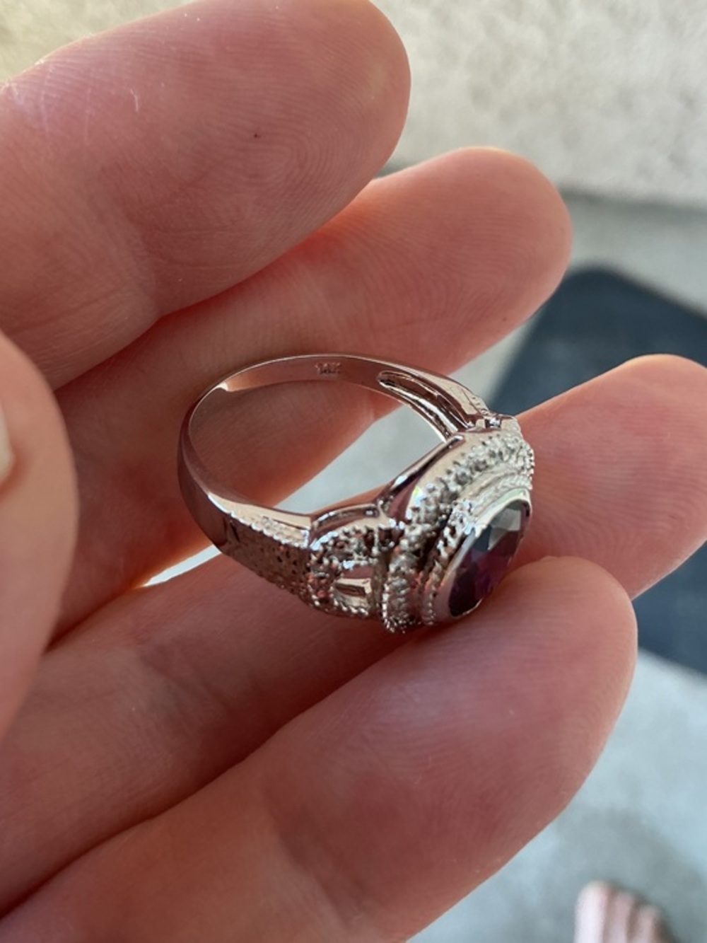 14k Hallmarked NWOT white Topaz synthetic amethyst ring